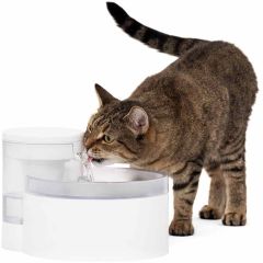 PetSafe. Vattenfontän Outlast 1,8 L. Pumplös fontän med smart styrning. 