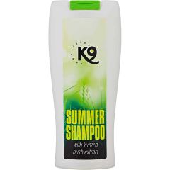 Sommar shampoo för djur som vistas i skog och mark